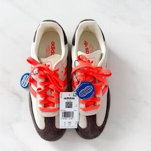 NWT Adidas Samba OG Solar Orange Cream Women’s 7.5